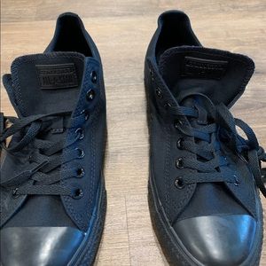 All black low top converse